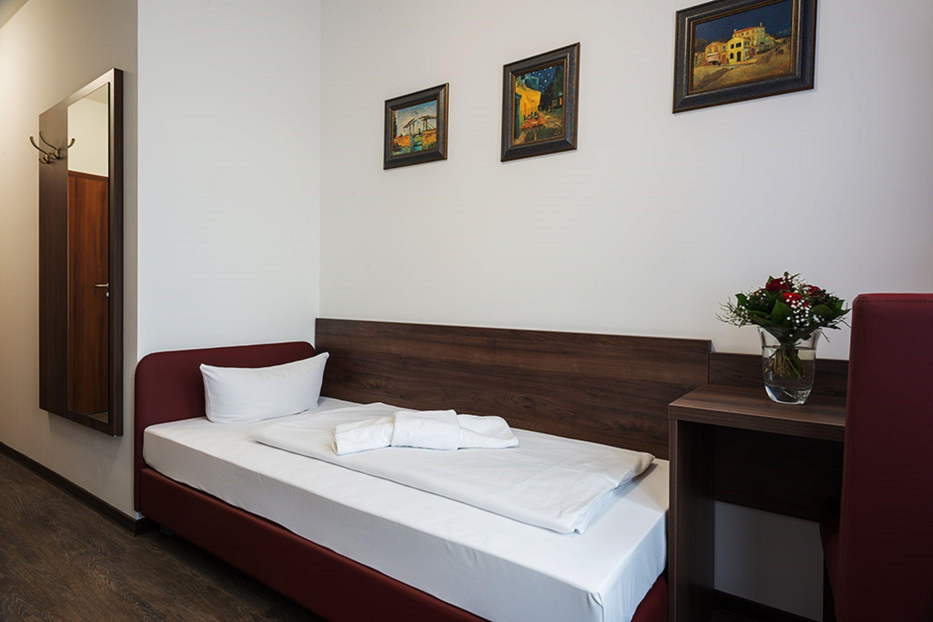 Queens Park Hotel — Photos 2